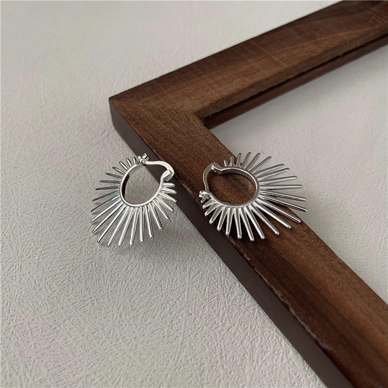 S925 Sterling Silver Fashionable Geometric Layered Fan-Shaped Ear Clips