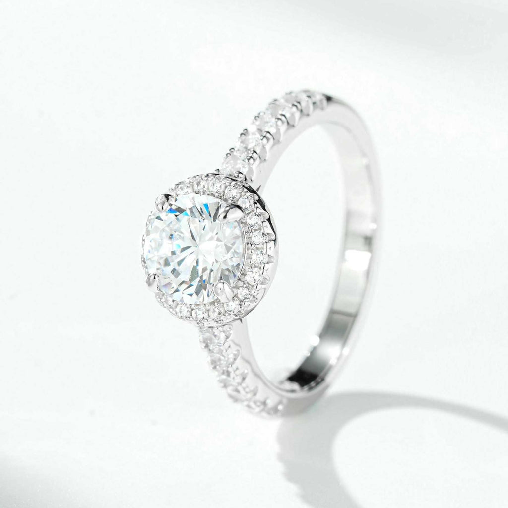 Women's 1-carat Round Bezel Ring
