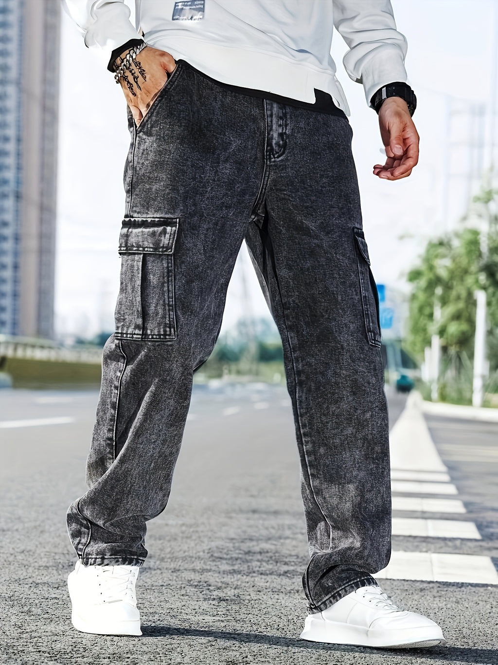 Loose-fit Multi-pocket Fashionable Street-style Men's Workwear Denim Jeans