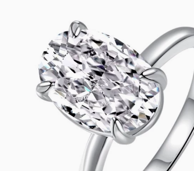 Oval Ring Female Four-claw Cold High Luxury
