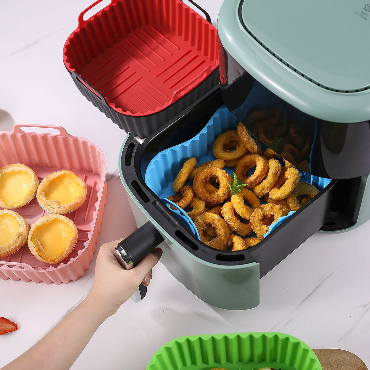 Plateau carré en silicone comestible multicolore pour friteuse à air