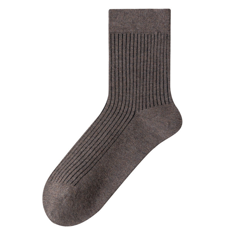 Mens Mid-Calf Cotton Socks With Odor-Resistant Properties