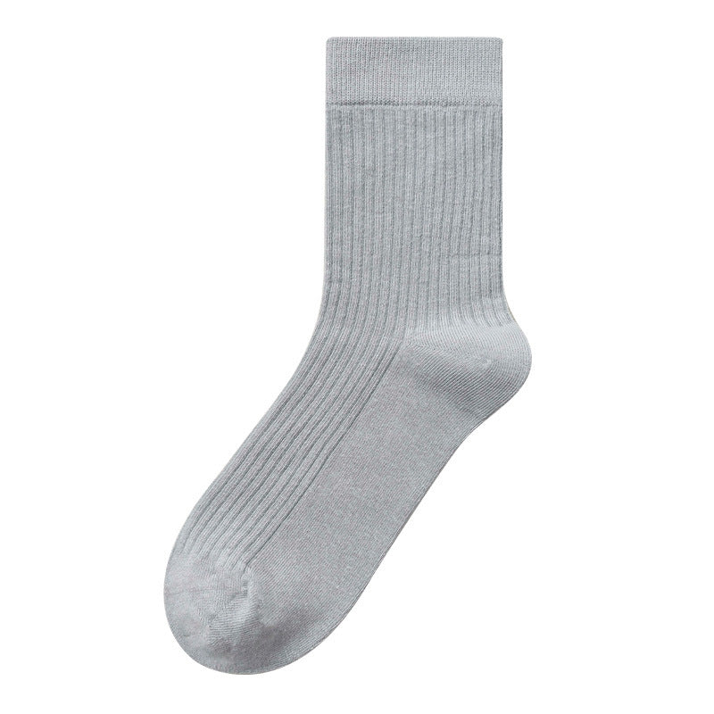 Mens Mid-Calf Cotton Socks With Odor-Resistant Properties